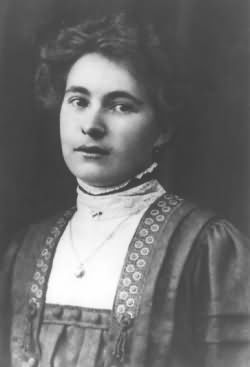 Maria ca. 25-jährig